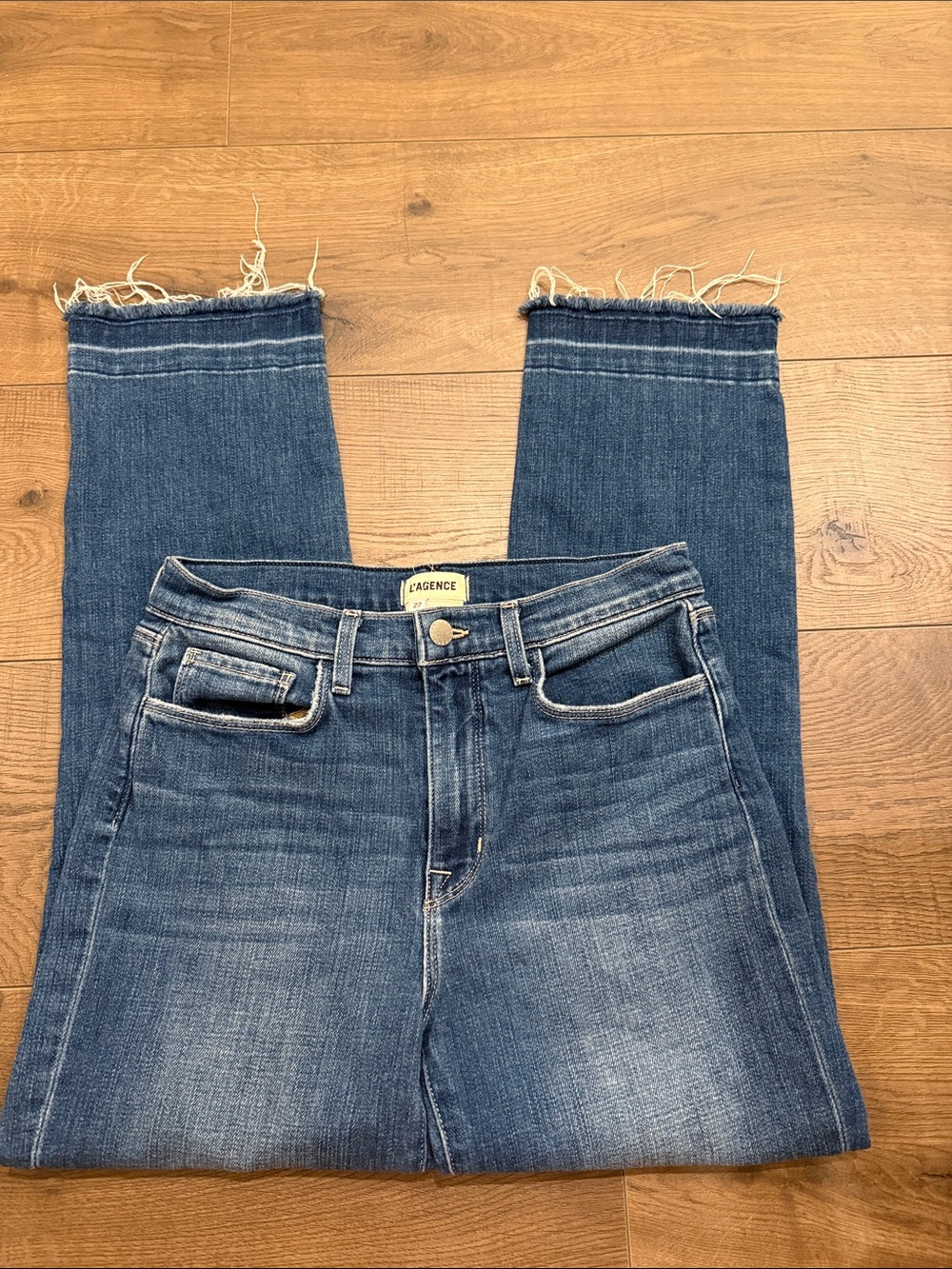 L'AGENCE Women's Mid Wash Cropped Fray Hem Jeans